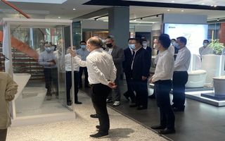 臺(tái)州市長(zhǎng)一行蒞臨歐路莎衛(wèi)浴 數(shù)字化創(chuàng)新模式再獲定